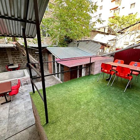 Family Appartments On Buzand Street Erivan Exterior foto